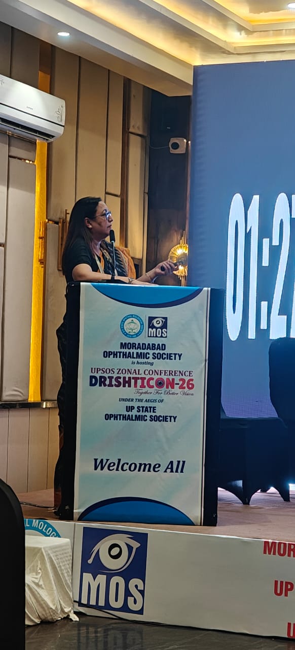 Dr Ashi Khurana Delivered a talk on ICL basics at UPSOS Zonal conference at Ramnagar